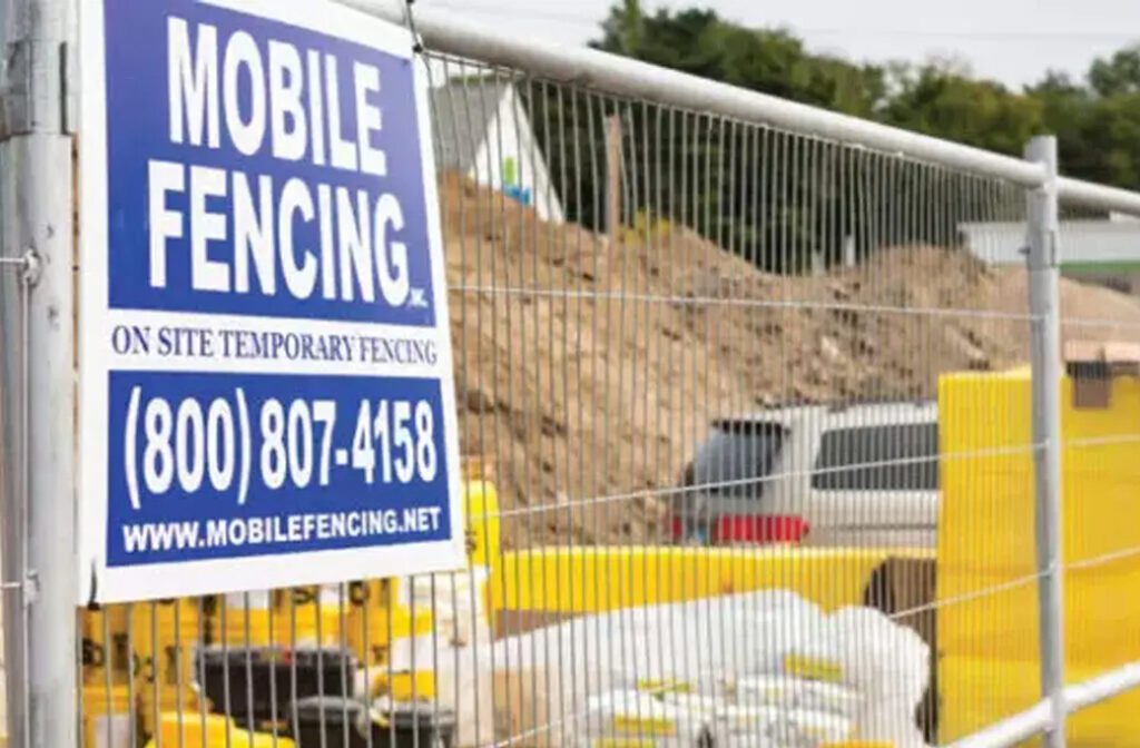 Types of Fences Available At Mobile Fencing, Inc