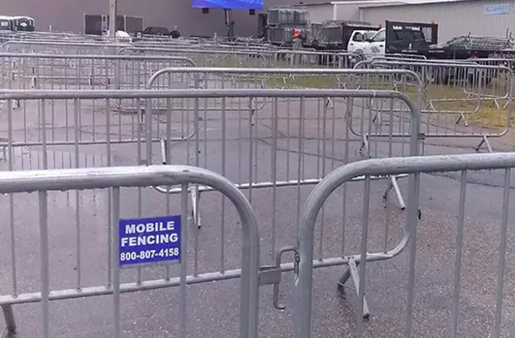 How Renting a Fence with Mobile Fencing Works