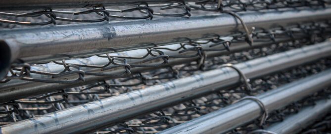 Benefits of Renting vs. Buying Temporary Fencing