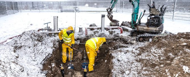 Temporary Fencing for Winter Roadwork and Utility Projects