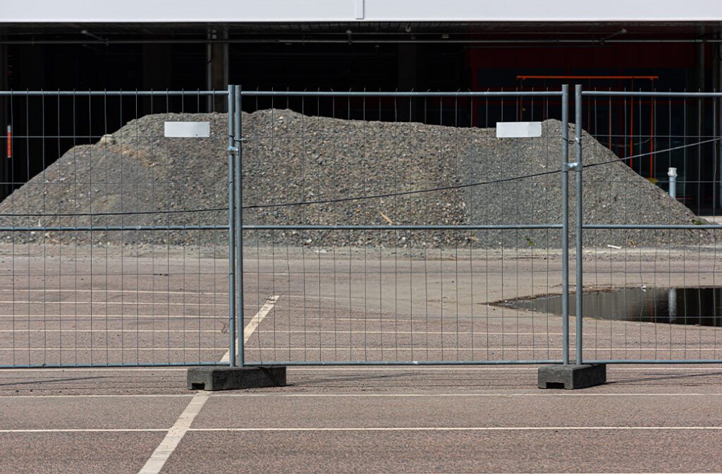 1. Why Temporary Fencing Regulations Matter