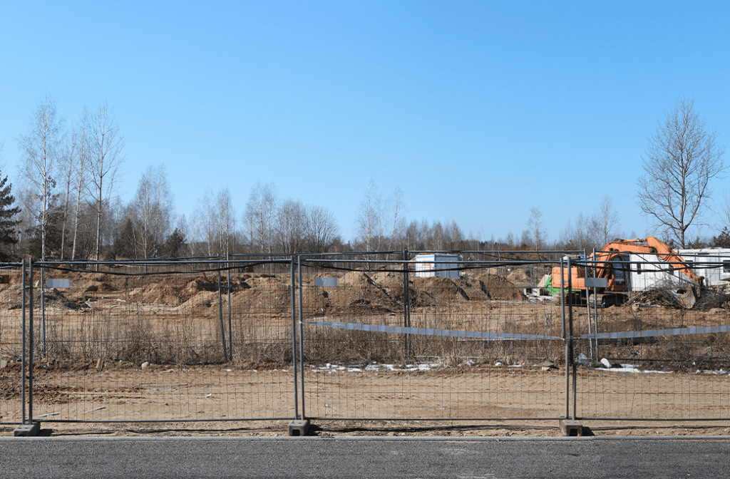 How Temporary Fencing Controls Access